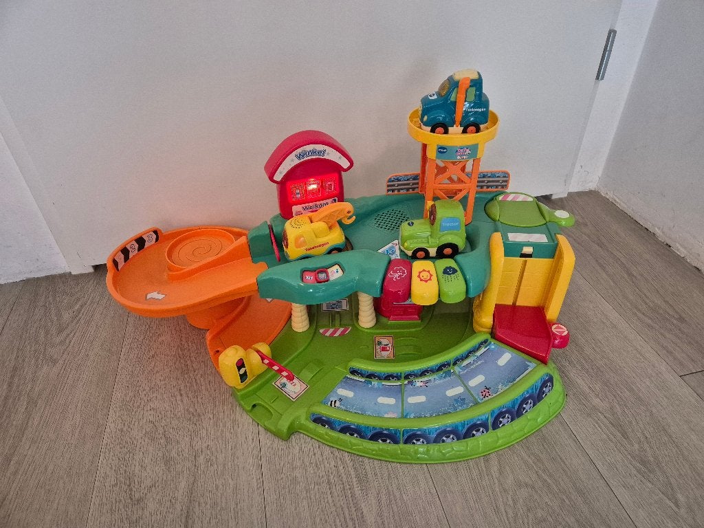VTech Toet Toet Auto's Garage met 3 voertuigen, Kinderen en Baby's, Speelgoed | Vtech, Ophalen, Gebruikt, 2 tot 4 jaar