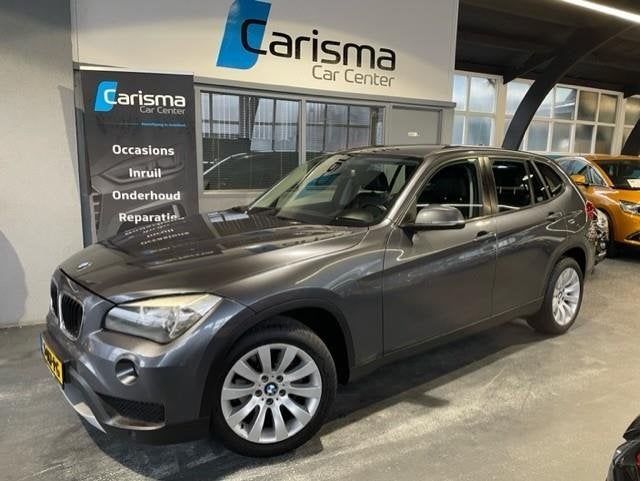 BMW X1 SDrive18i|Automaat|PDC|Navi|Leder, 4 cilinders, Leder, Bedrijf, 1430 kg