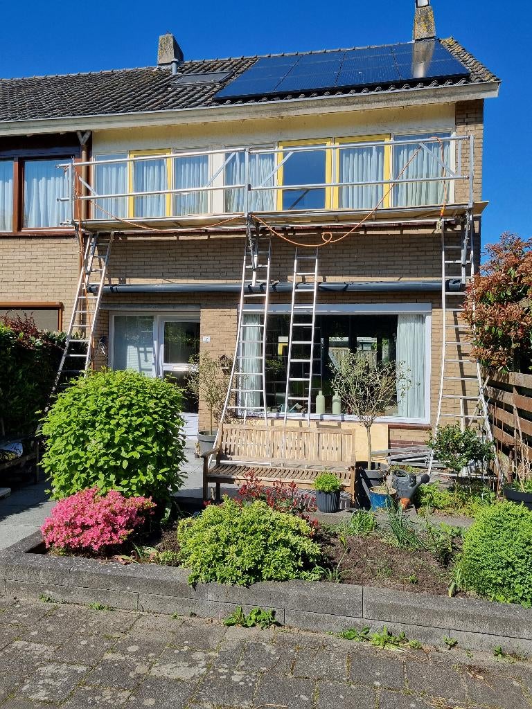 Ladder steiger, max. 6,1 meter breed, Ophalen, Zo goed als nieuw, Rolsteiger of Kamersteiger, 2 tot 5 meter