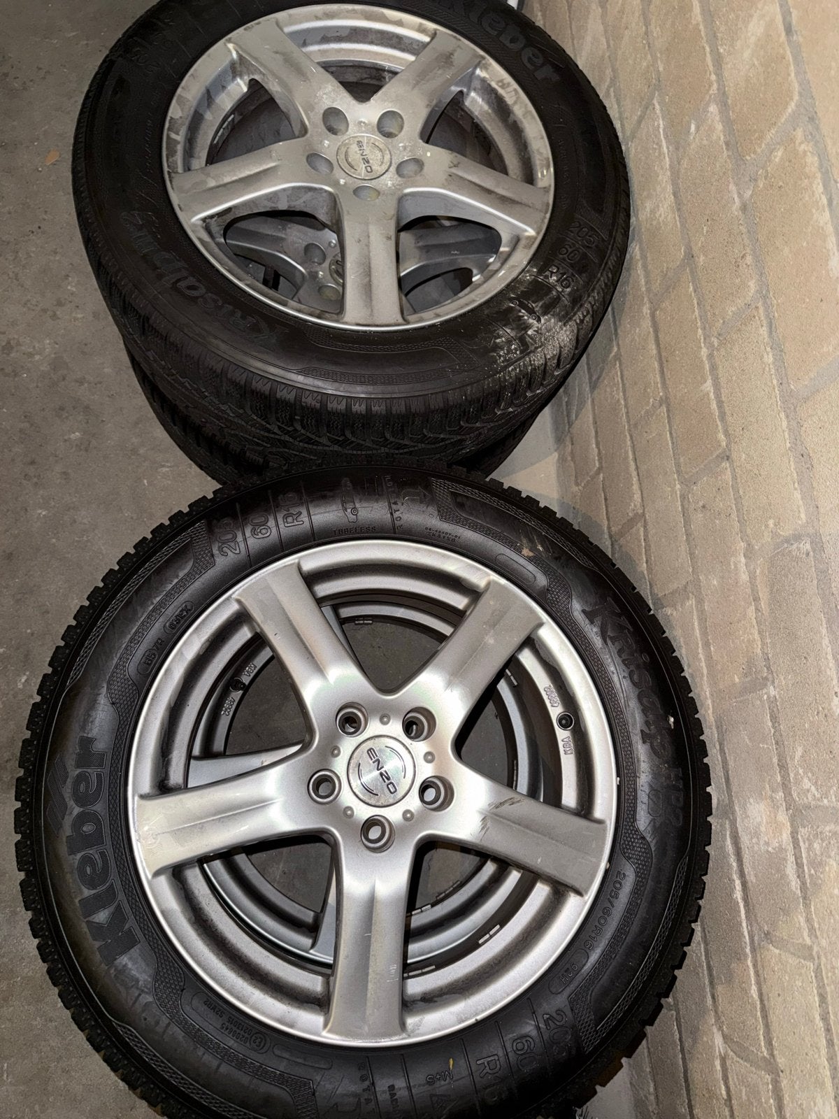Enzo Velgen met Kleber Winterbanden 205/60 R16, Ophalen of Verzenden, Gebruikt