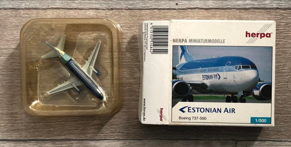 Herpa Miniatuurmodel Estonian Air Boeing 737-500, Ophalen of Verzenden, Zo goed als nieuw, Schaalmodel
