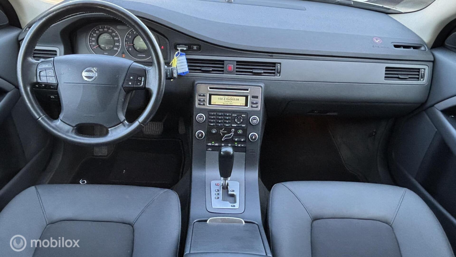 Volvo V70 2.5T AUTOMAAT / YOUNGTIMER, Auto's, Bruin, 2521 cc, 93 €/maand, Euro 4