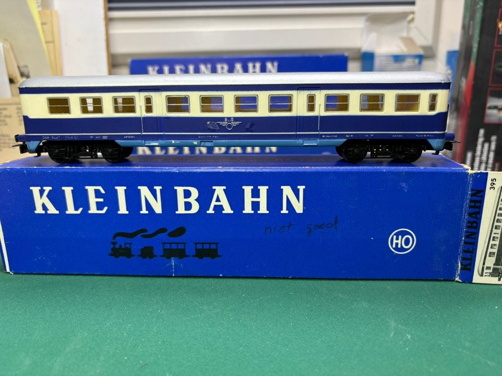 Kleinbahn, blauw witte pers. wagon ÖS (395) IMG7843/4/5/6/7, Hobby en Vrije tijd, Modeltreinen | H0, Gebruikt, Gelijkstroom, Wagon