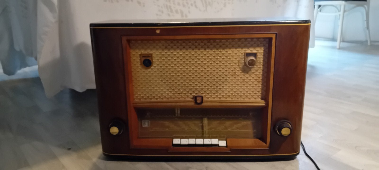 Vintage Philips buizenradio BX 633 A - Jaren '50, Ophalen