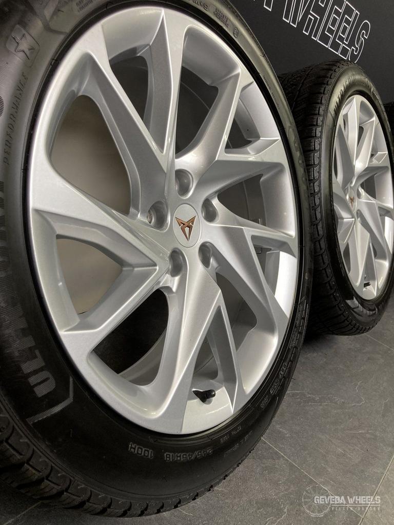 18” originele Cupra Formentor velgen + winterbanden 5x112, 18 inch, -, -, Banden en Velgen