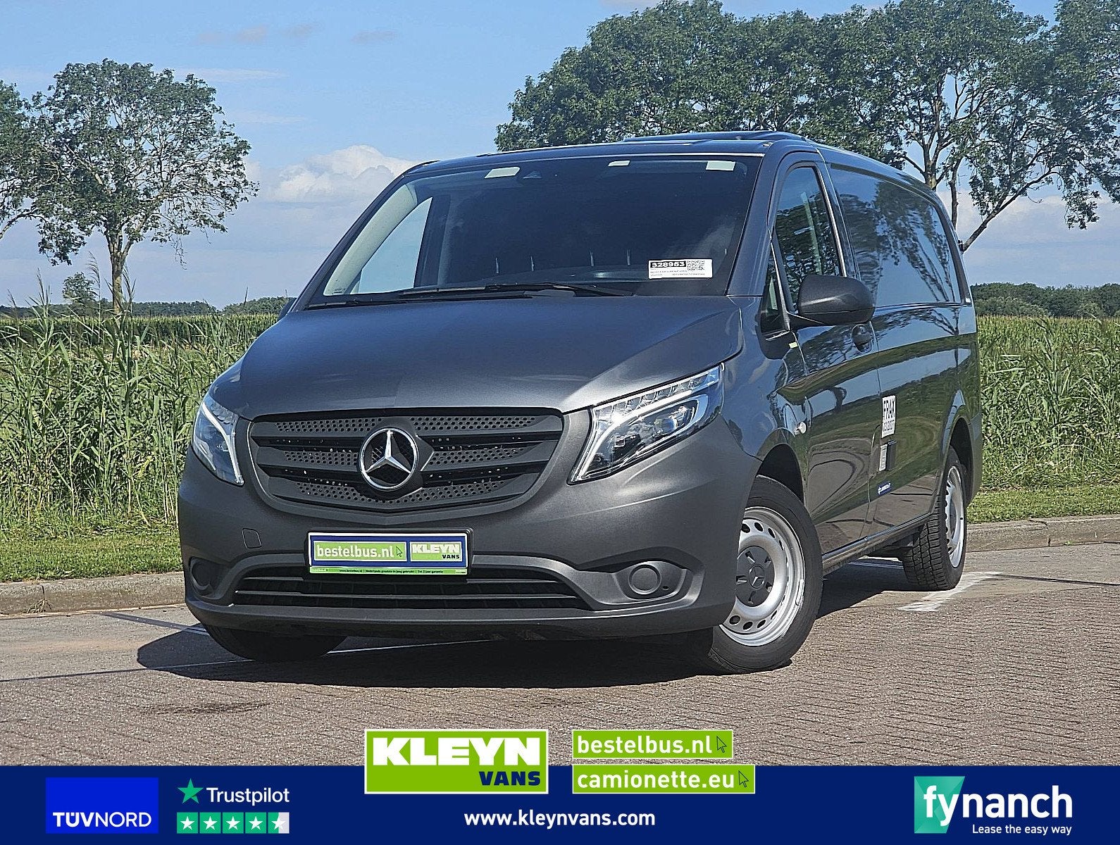 MERCEDES-BENZ VITO 110 l2 koelwagen led!, Gebruikt, Euro 6, Zwart, Bedrijf