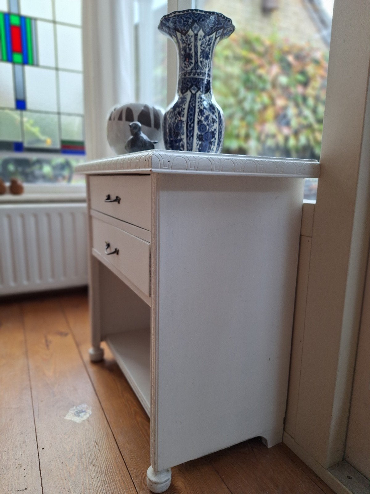 Klein vintage kastje 2 lades, nachtkastje, bijzettafeltje, Gebruikt, Vintage, Ophalen of Verzenden, Minder dan 150 cm