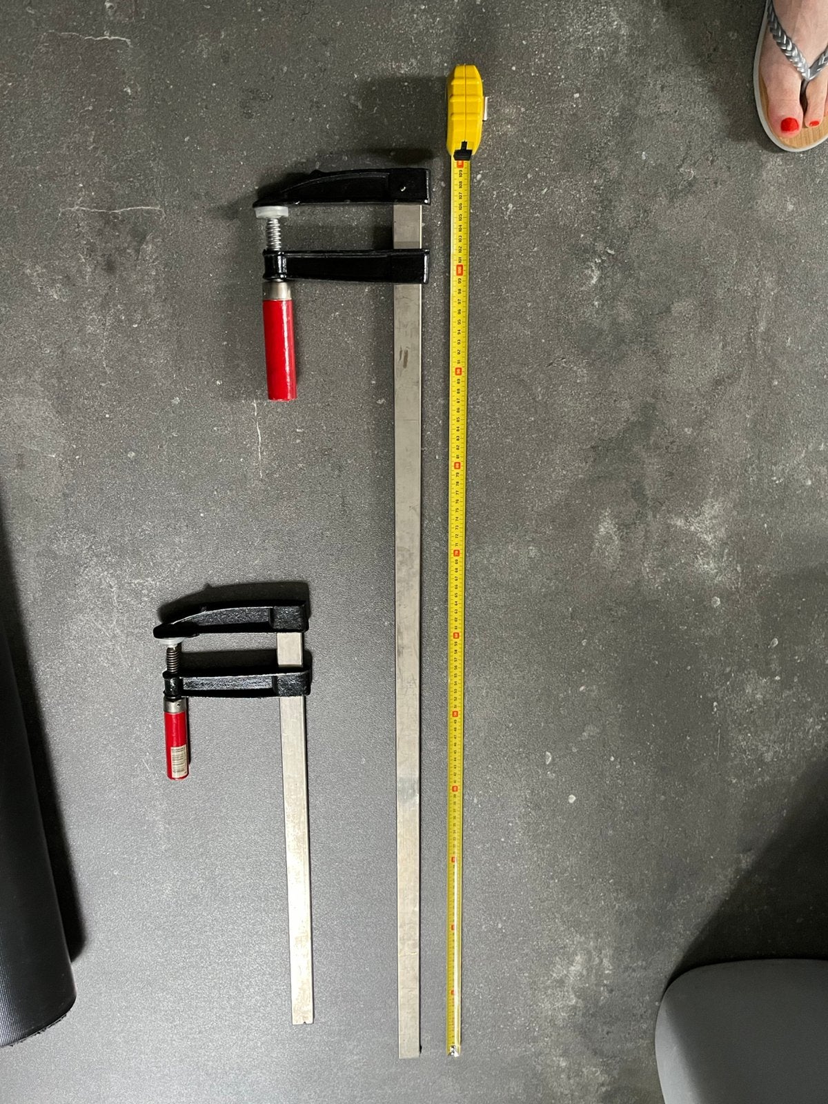 Te koop 2 stuks Lijmklemmen, Ophalen, Zo goed als nieuw