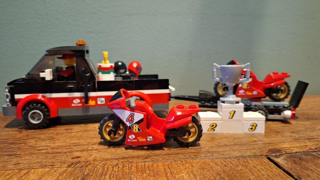 Lego 60084 - Racemotor Transport, Lego, Ophalen of Verzenden, Compleet, Complete set