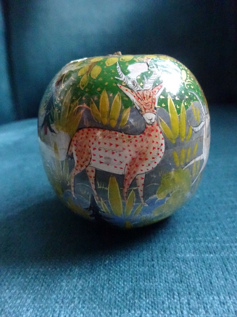 ndia: beschilderde houte appel: antilope, tijger..., Huis en Inrichting, Woonaccessoires | Overige, Ophalen, Hout, Meerkleurig