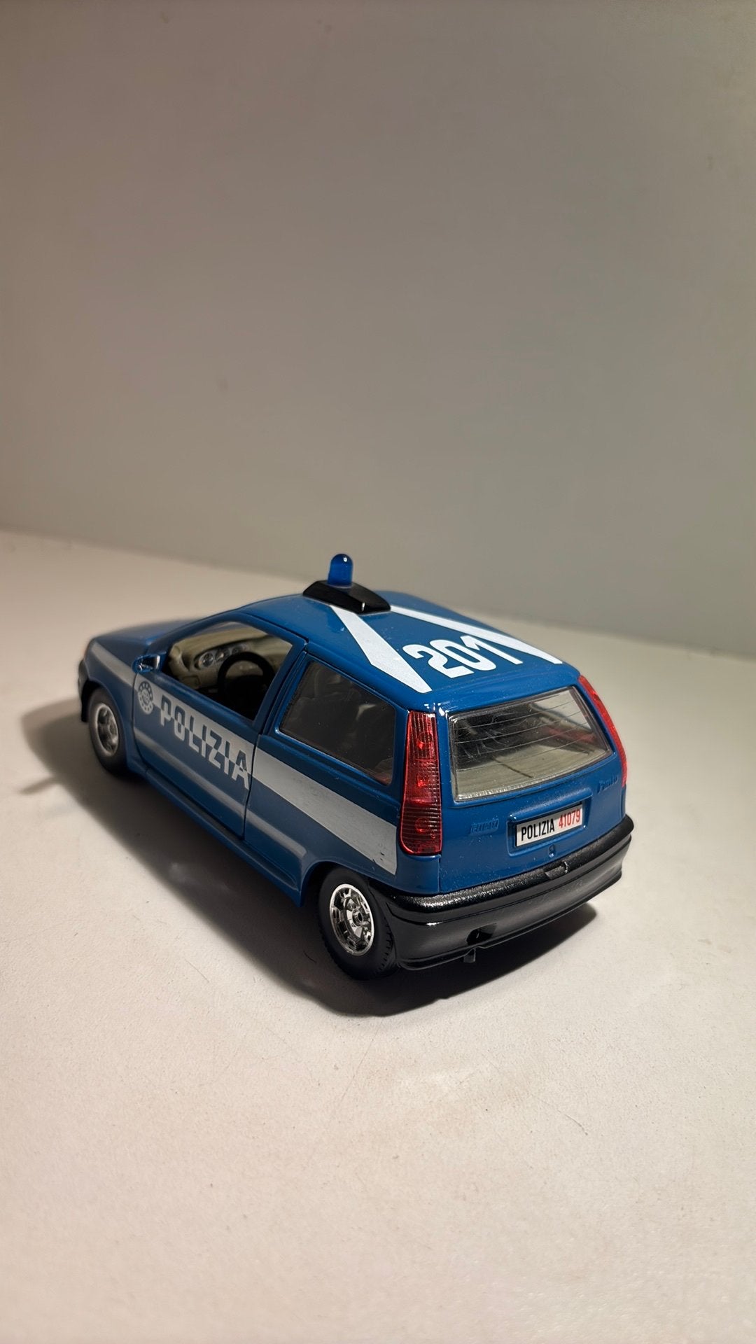 Fiat punto polizia bburago 1.24, Ophalen of Verzenden, Bburago, A, A