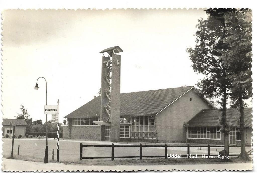 U51 Uddel Ned Herv Kerk, Ophalen of Verzenden, 1960 tot 1980, Gelopen, Gelderland