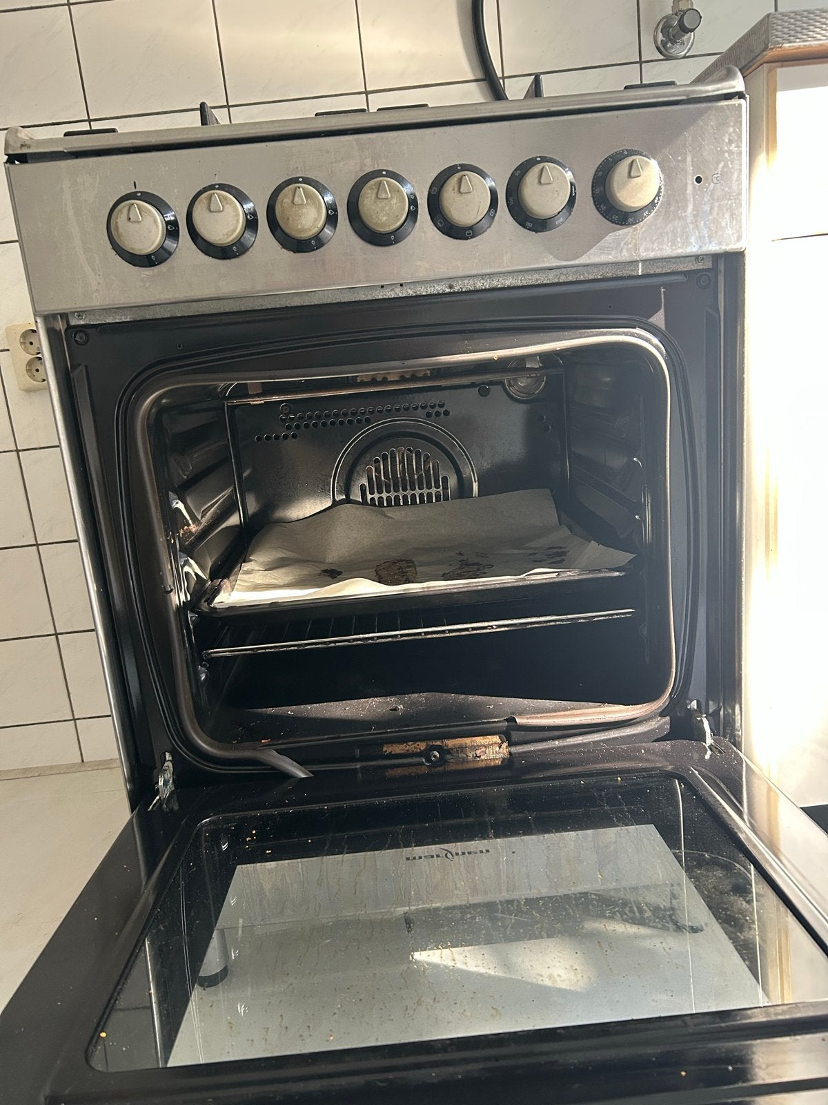 Vrijstaand gasfornuis met oven, Ophalen, Gebruikt, Grill, 4 kookzones