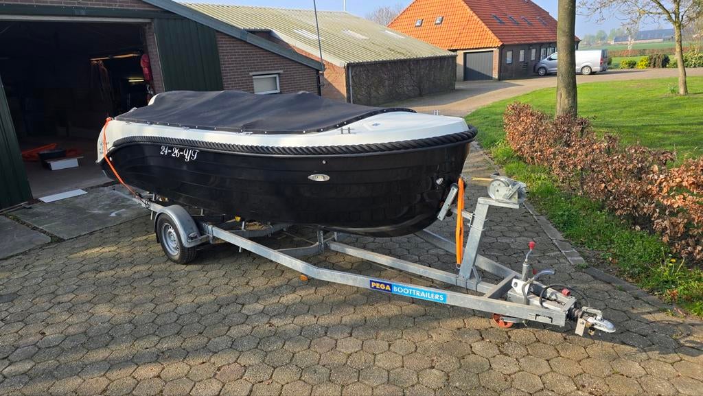Oud Huijzer 570 Tender  met 70 pk Yamaha Snelvarend !, Watersport en Boten, Ophalen, Zo goed als nieuw, Buitenboordmotor, Polyester