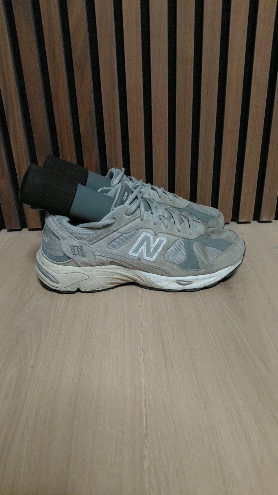 New balance 878 maat 44 reflectie, Ophalen of Verzenden, Gebruikt, Schoenen
