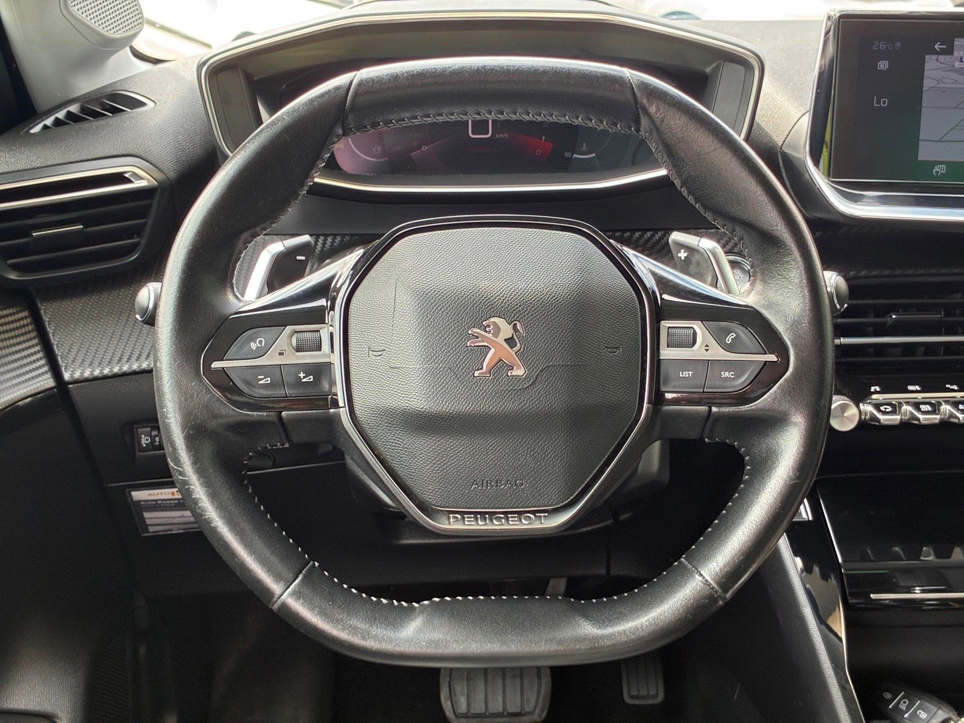 Peugeot 208 1.2 PureTech Allure|Automaat|Navigatie|Camera|Cr, Auto's, 101 pk, Gebruikt, Euro 6, Parkeersensor