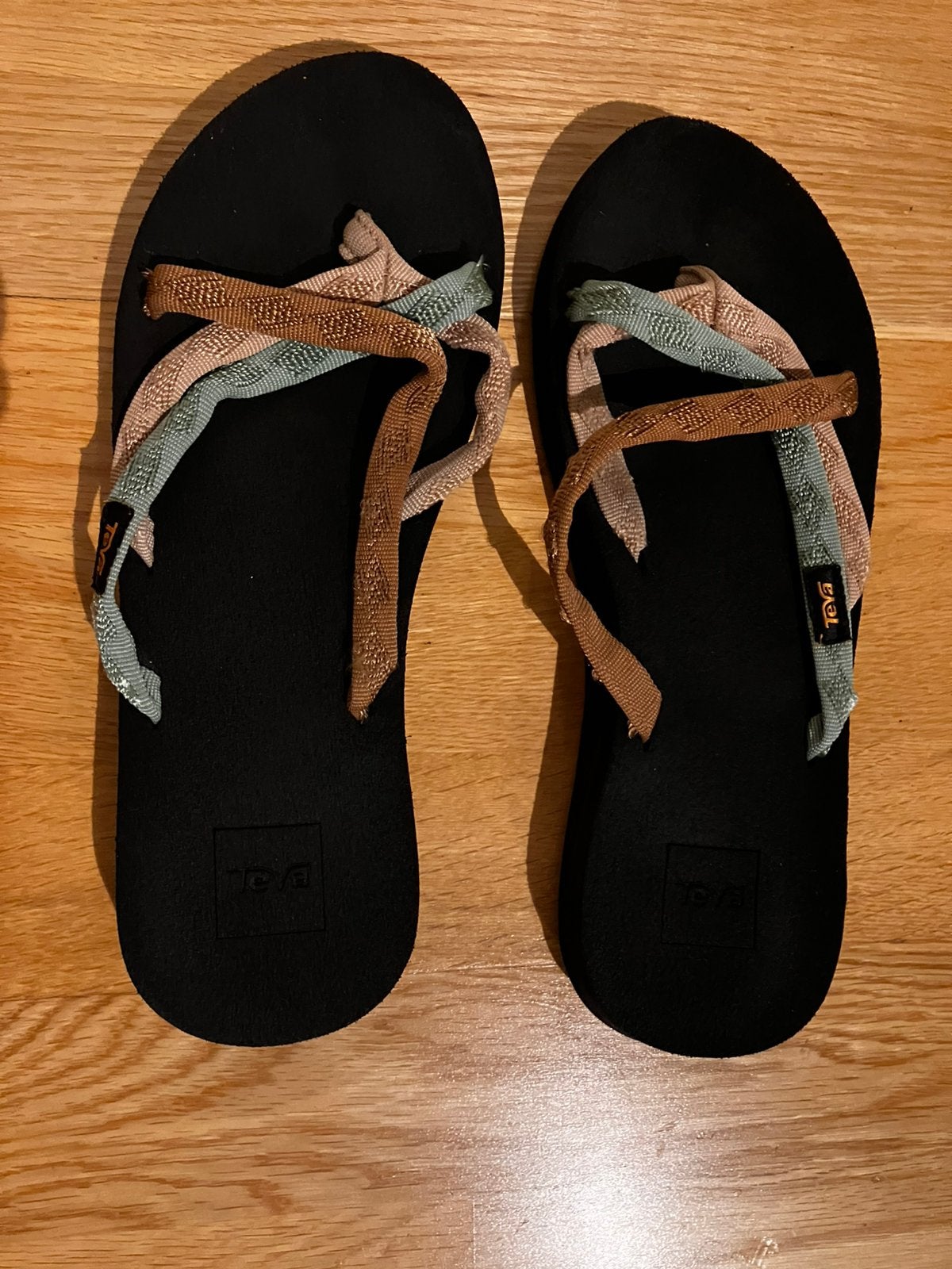 Teva teenslippers maat 38, Ophalen, Zo goed als nieuw, Schoenen
