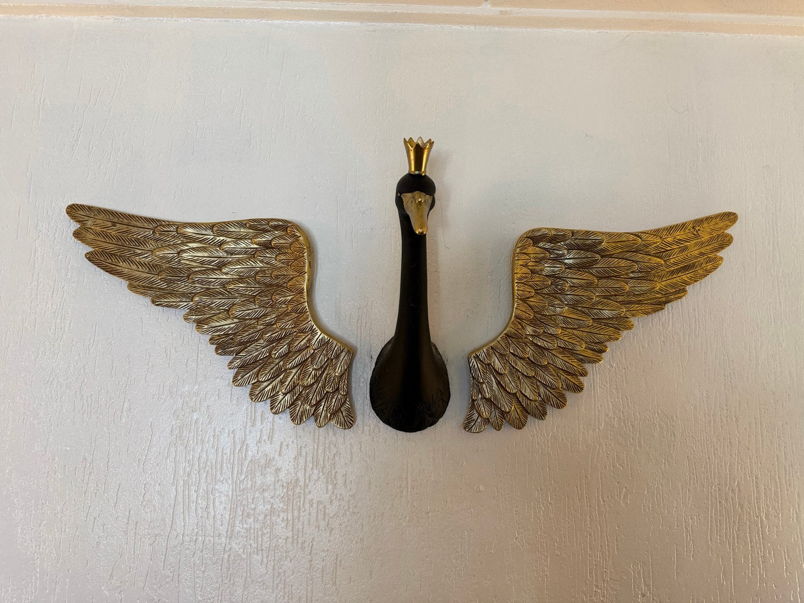 Zwarte Zwaan met Gouden Vleugels Wanddecoratie, Huis en Inrichting, Woonaccessoires | Overige, Ophalen, Zwart, Overige materialen