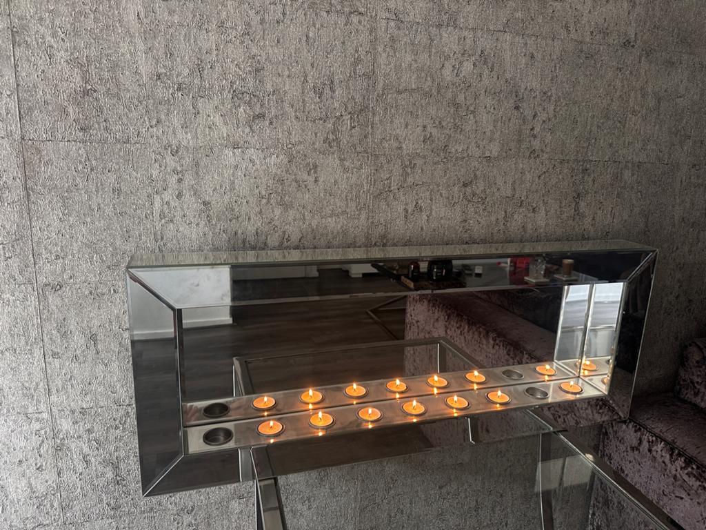 Spiegel wandkandelaar met theelichthouders, Huis en Inrichting, Woonaccessoires | Kandelaars en Kaarsen, Ophalen, Overige materialen