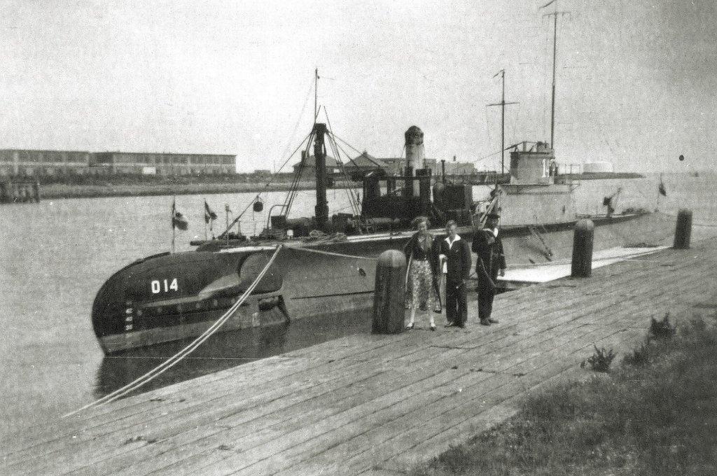 den helder, onderzeeboot, Verzamelen, Foto's en Prenten, Ophalen of Verzenden, Voor 1940, Zo goed als nieuw, Foto