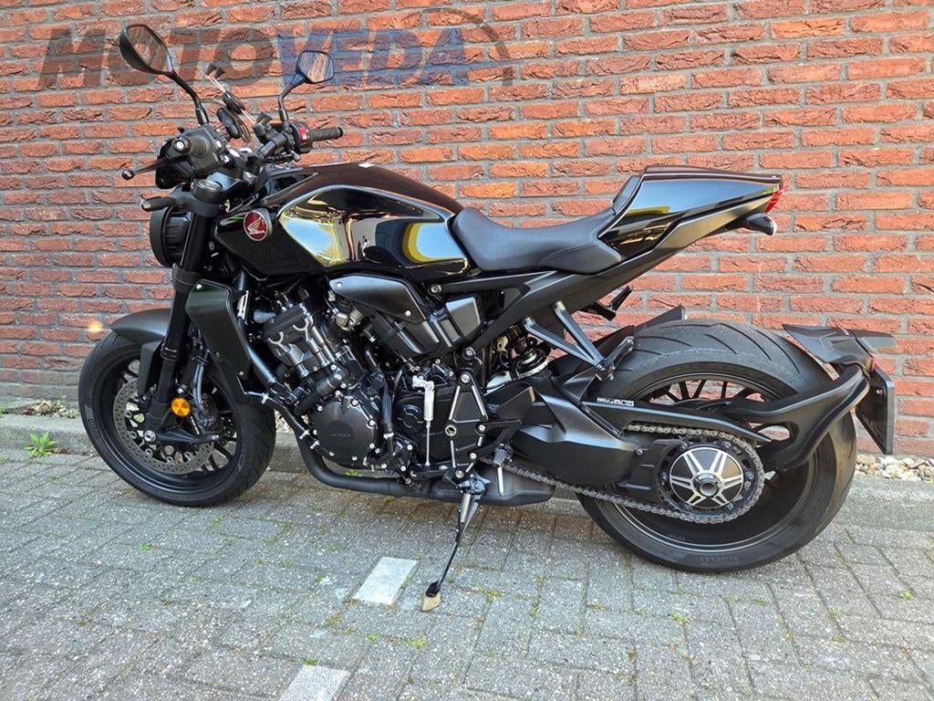 HONDA CB 1000 R BLACK EDITION (bj 2021) 1721KM !, Motoren, HONDA, 4 cilinders, Motorrijbewijs A, Bedrijf