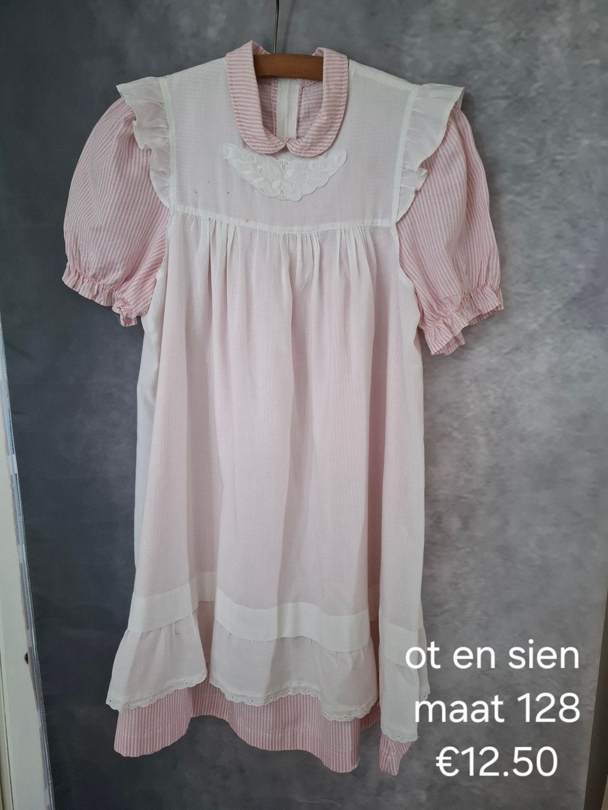 Brocante: Antieke Doopjurken, Doopcape en Ot en Sien Jurk, Ophalen of Verzenden