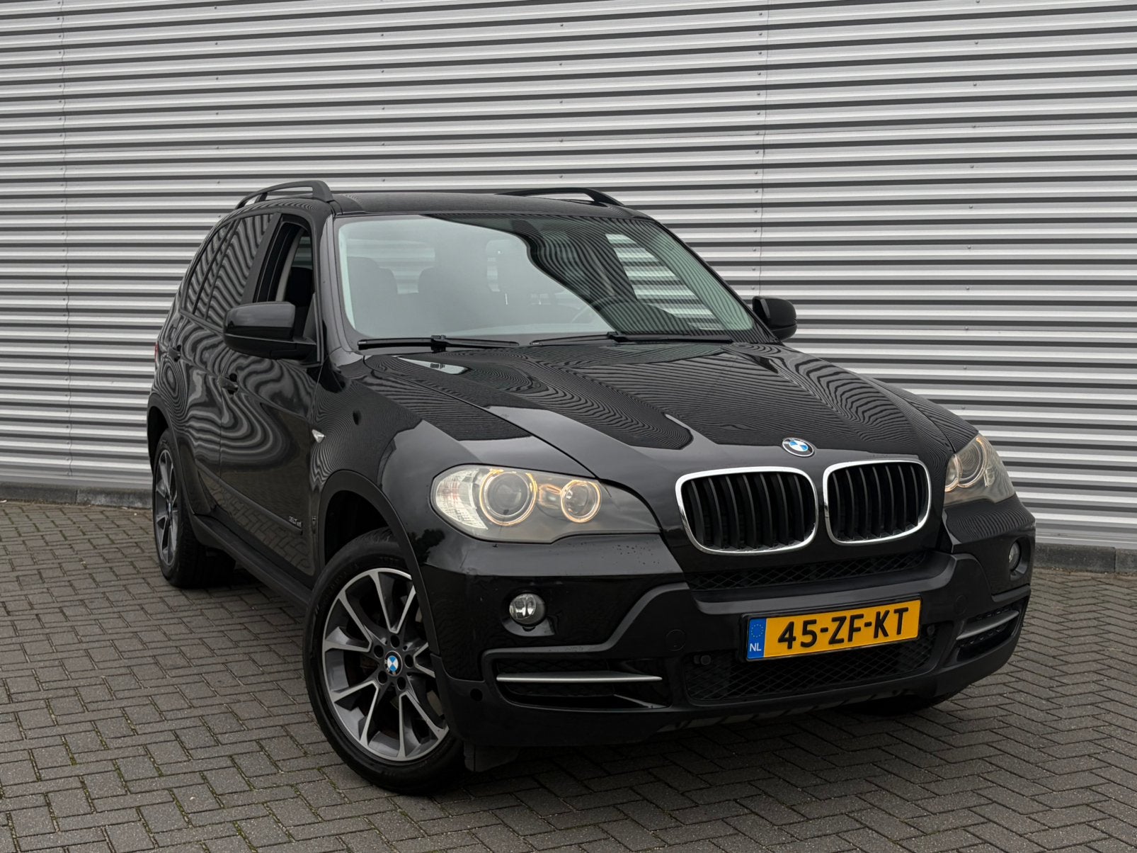 BMW X5 Xdrive30i Executive AUT 2008 Zwart NIEUWE BEURT + APK, Auto's, Stof, 129 €/maand, SUV of Terreinwagen, 6 cilinders