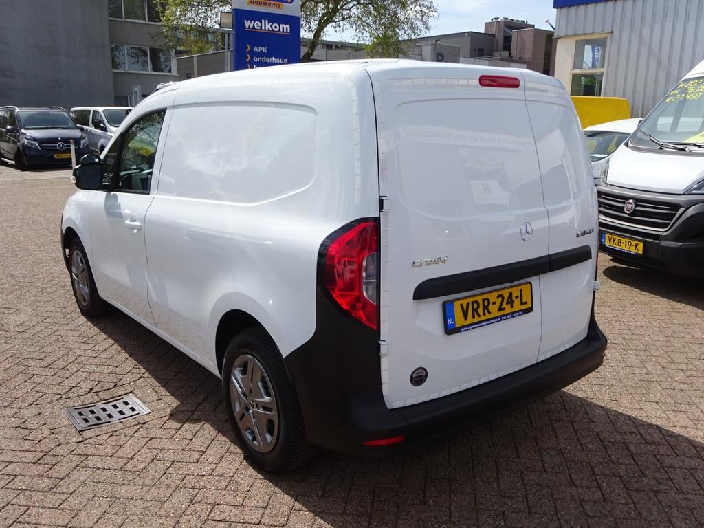 Mercedes-Benz Citan 108 CDI L1 Pro MBUX AIRCO CRUISE CONTROL, Auto's, Voorwielaandrijving, Stof, 4 cilinders, Wit