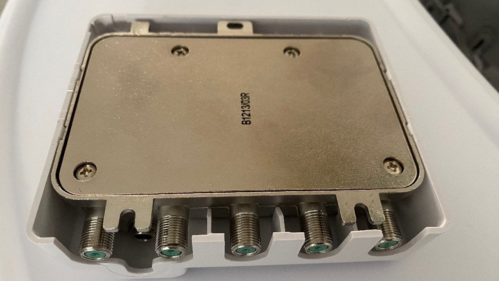 Technetix FRA-752/N CAI Versterker met Retourpad, Ophalen of Verzenden, Zo goed als nieuw, Minder dan 60 watt, Overige merken
