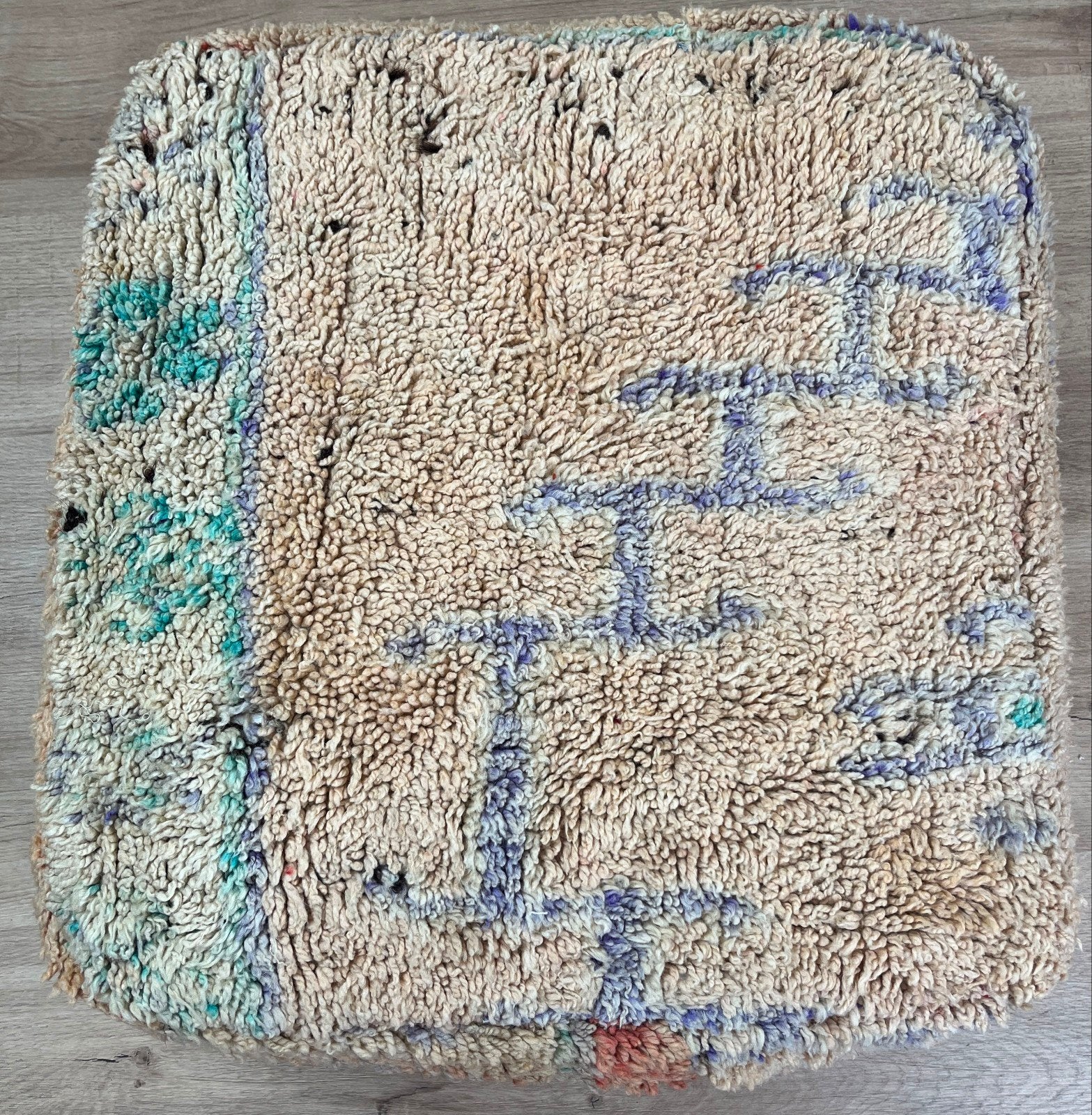 Nieuwe Marokkaanse berber wollen kelim, vloerkussen poef, Ophalen of Verzenden, Nieuw, Vierkant