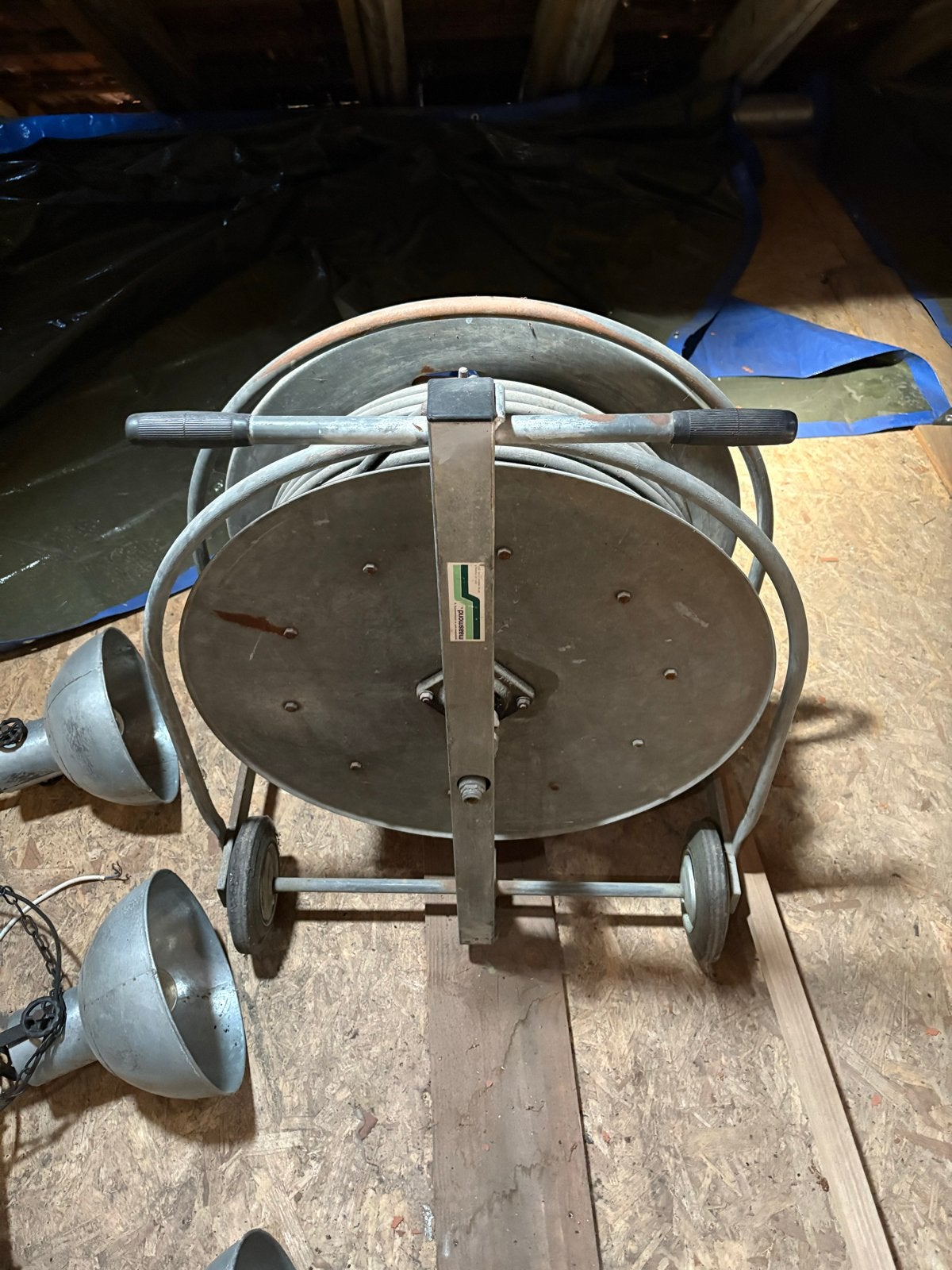 Tuinslanghaspel met nieuwe veer - gebruikt in kassen, Ophalen, Gebruikt, Tuinslanghaspel