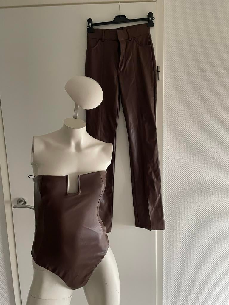 Zara lederlook body met bijpassende broek xs nieuw, Bruin, Ophalen of Verzenden, Zo goed als nieuw, Maat 34 (XS) of kleiner