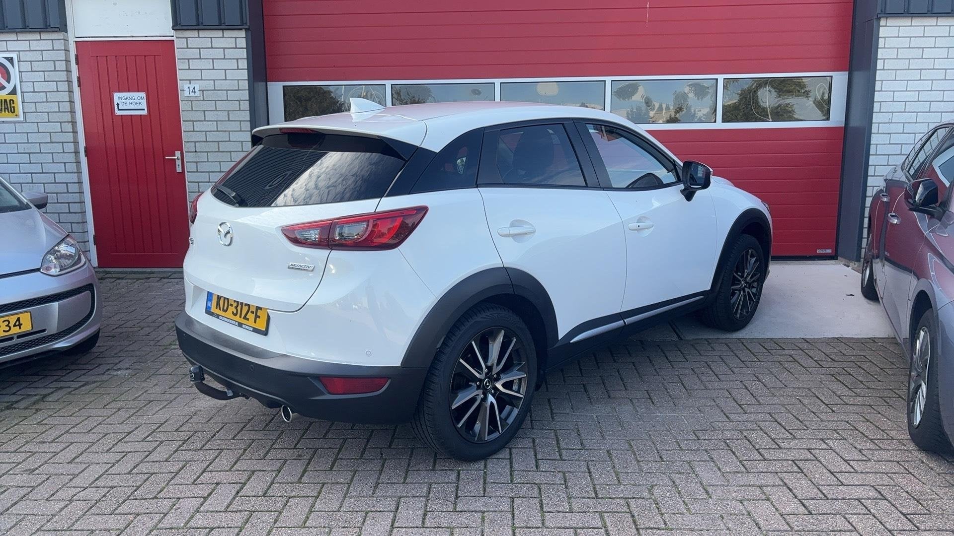 Foto 2 van Mazda CX-3 2.0 SkyActiv-G 120 GT-M TREKHAAK / BOSE / HUD / S