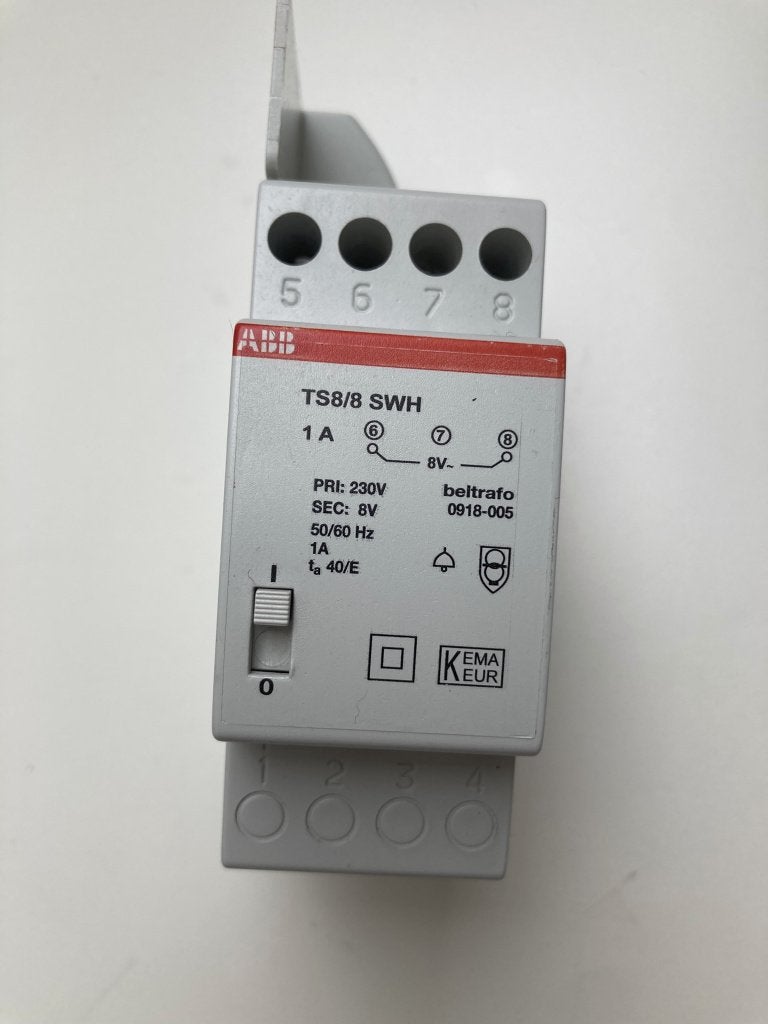 ABB Beltrafo 8V 1A, Ophalen of Verzenden, Gebruikt, ABB, Omvormer