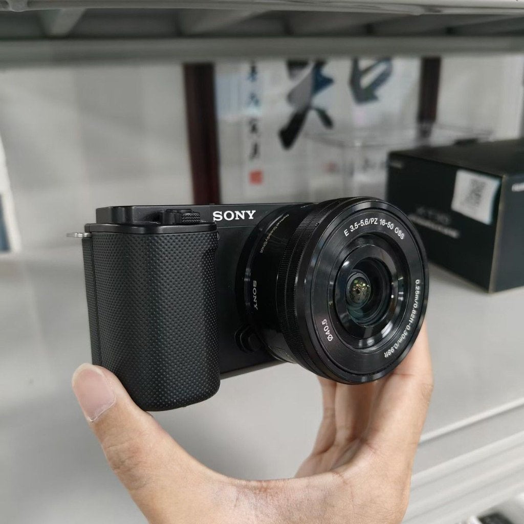 Sony Alpha ZV-E10 24.2MP + 16-50mm, Ophalen, Geheugenkaart, Bluetooth, Zo goed als nieuw