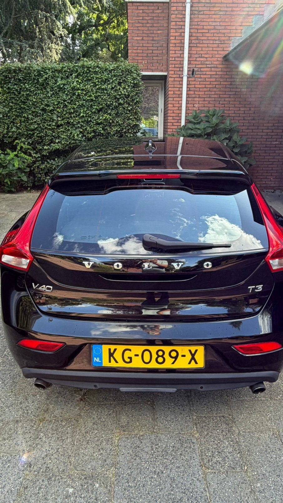 Volvo V40 2.0 T3 152PK 2016 Zwart, Auto's, Voorwielaandrijving, Stof, Zwart, 4 cilinders