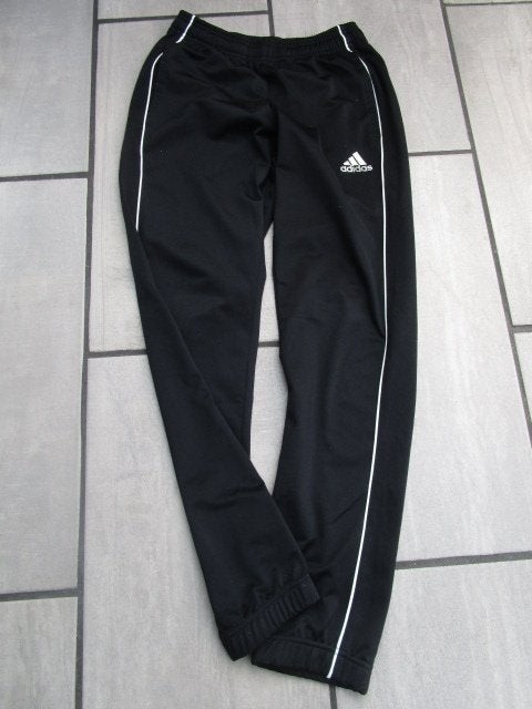 Adidas sport/vrijetijdsbroek maat S, Kleding | Heren, Broeken en Pantalons, Ophalen, Zwart, Overige maten, Zo goed als nieuw