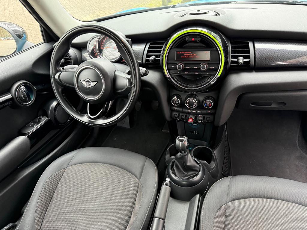 Mini Mini 1.2 One l Stoelverwarming l Parkeersensoren l Rijd, Auto's, Mini, Voorwielaandrijving, Stof, Gebruikt, 1198 cc