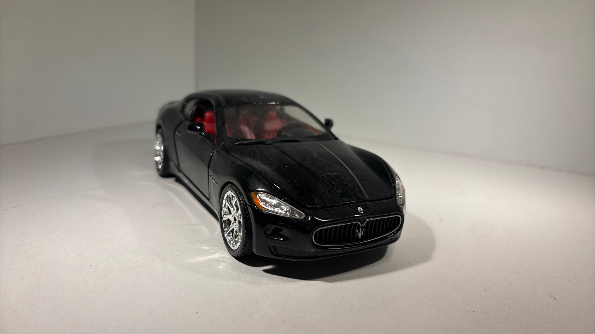 Maserati grantunismo bburago 1.24, Ophalen of Verzenden, Bburago, A, A