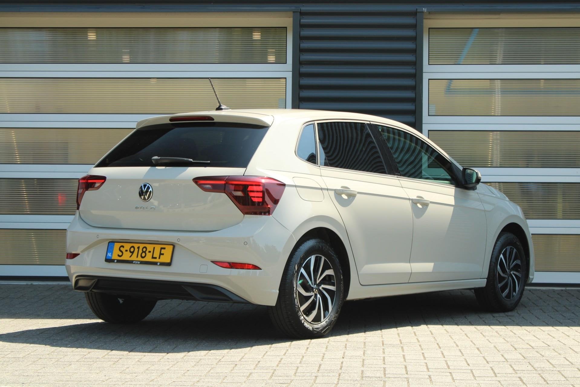 Volkswagen Polo 1.0 TSI 95pk Life | Apple CarPlay/Android Au, Voorwielaandrijving, 12 maanden, Stof, Gebruikt