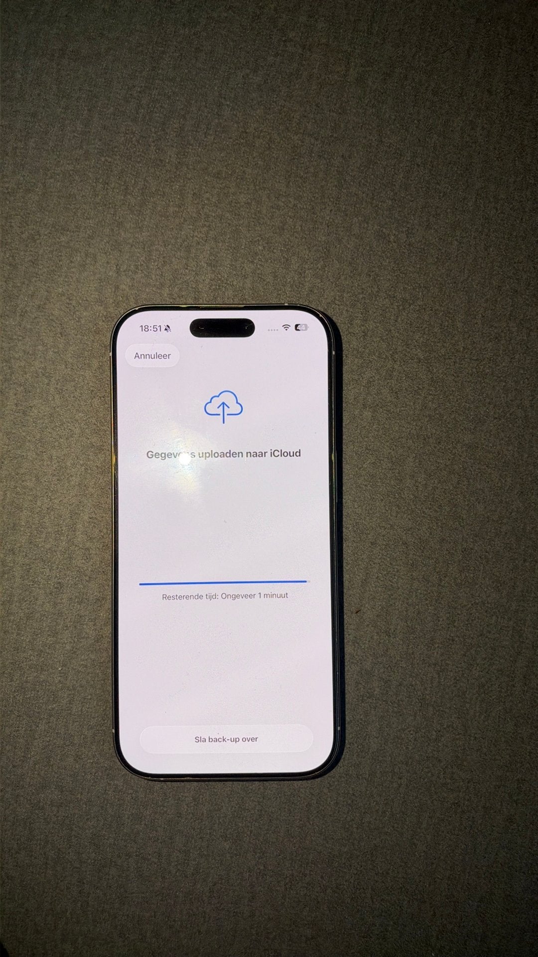 Foto 3 van Iphone 16 pro te koop - goede staat