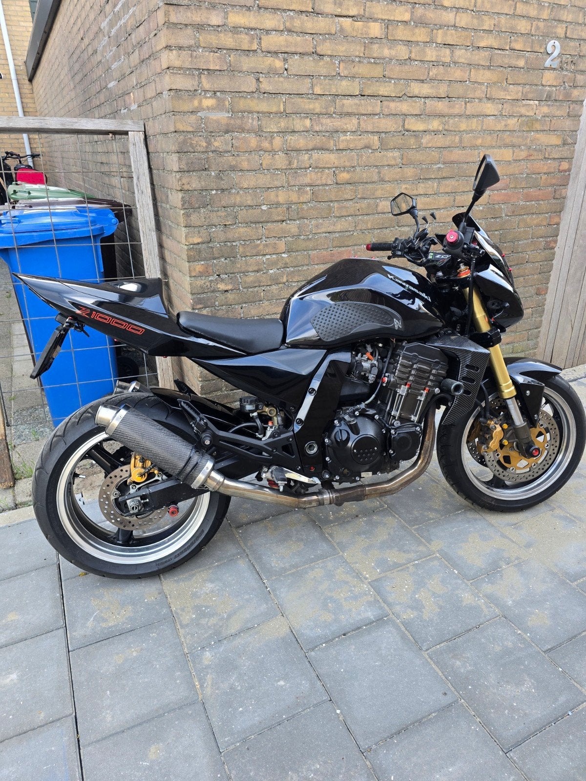 Mooiste Kawasaki Z1000 uit 2004 met quickshift boss uitlaat, Motoren, Occasion, 4 cilinders, Motorrijbewijs A, Particulier