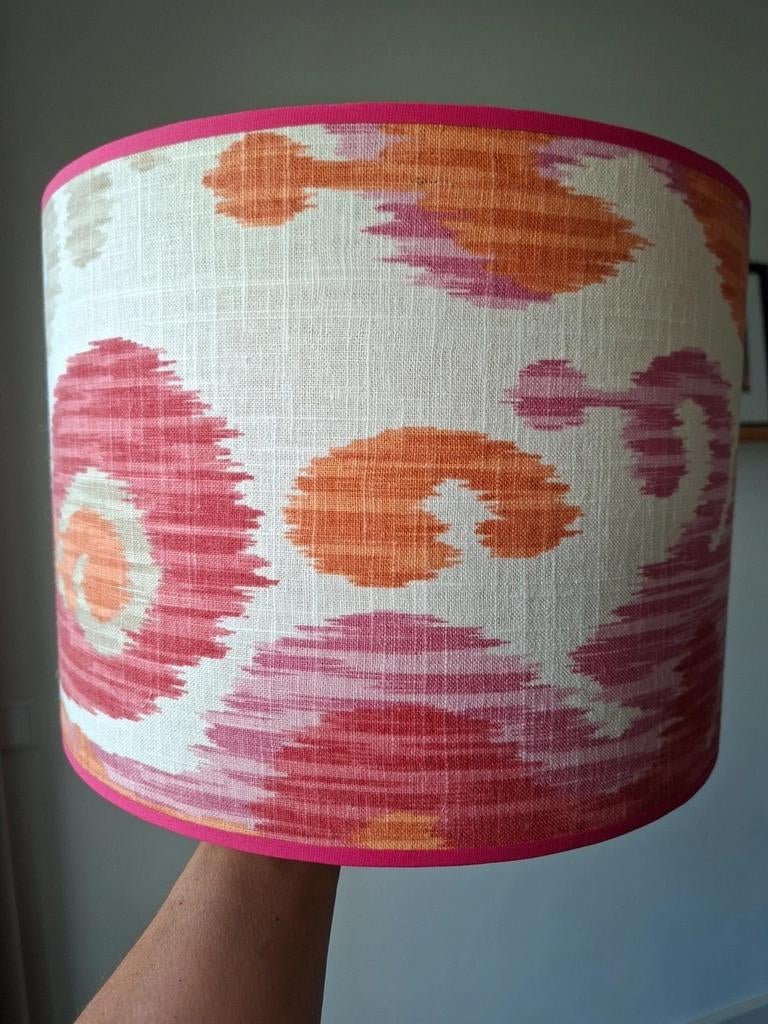 Handgemaakte lampenkap linnen Ikat roze/oranje 30 cm, Huis en Inrichting, Ophalen of Verzenden