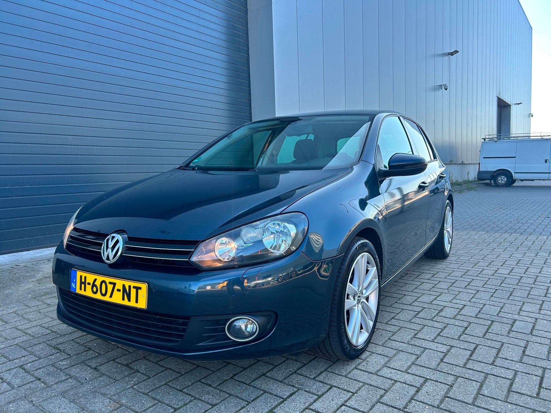 Volkswagen Golf 1.4 TSI Trendline AUT NAVI CLIMA 5DRS, Euro 5, Stof, Gebruikt, 4 cilinders