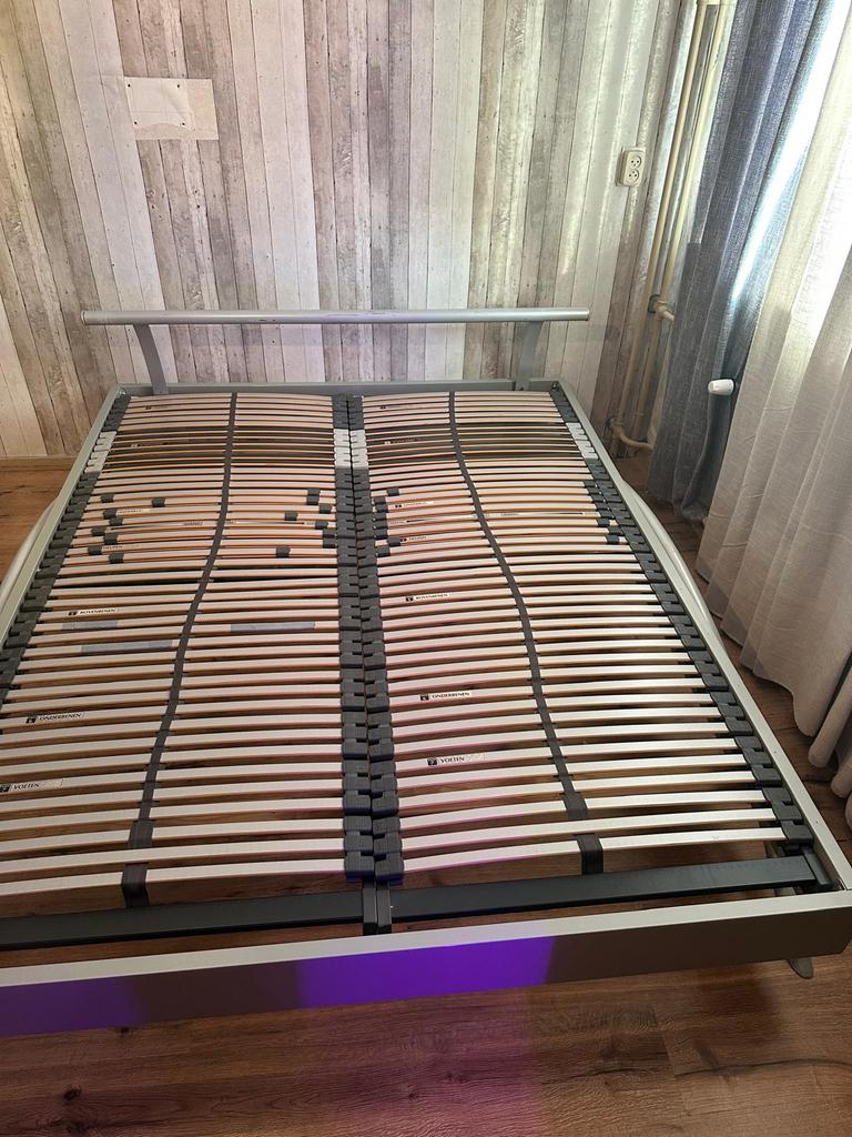 Twee persoonbed, Ophalen, Tweepersoons, Zo goed als nieuw, 160 cm