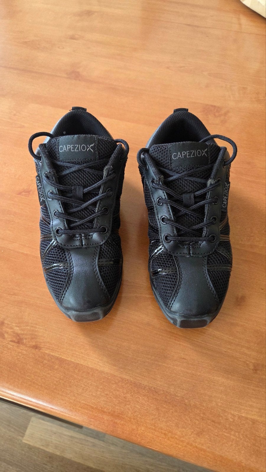 Urban dansschoenen Capezio mt 35, Sport en Fitness, Ophalen of Verzenden, Schoenen