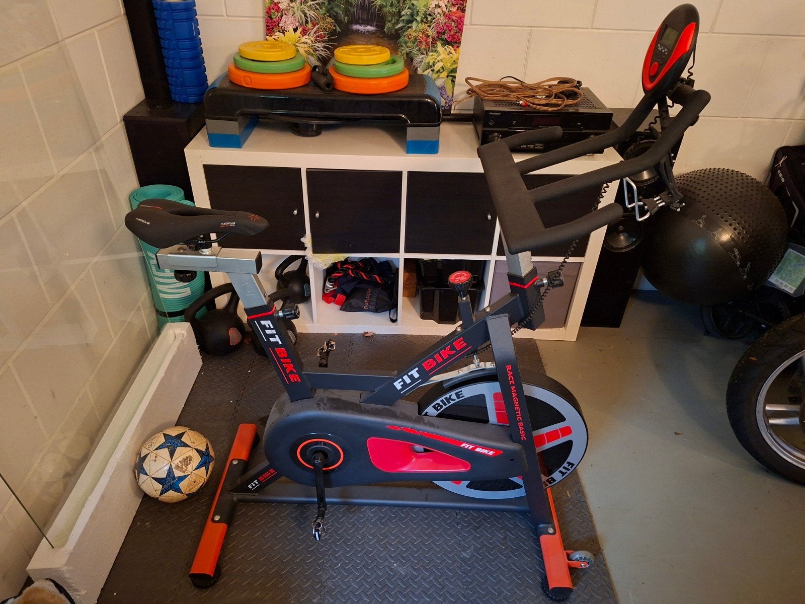 Fit Bike Race Magnetic Basic Hometrainer, Sport en Fitness, Ophalen, Zo goed als nieuw, Metaal, Benen