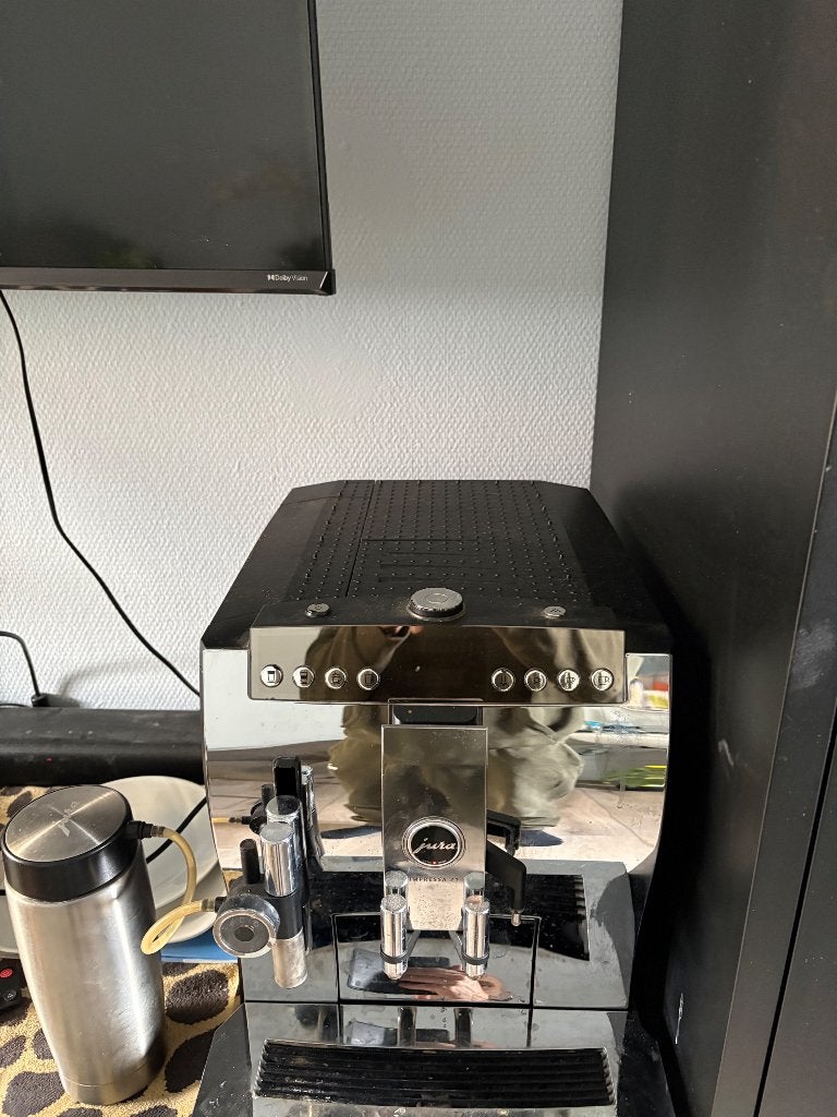 Jura z7 chrome generation 2 te koop te ruil, Ophalen, Koffiemachine, Koffiebonen, Zo goed als nieuw