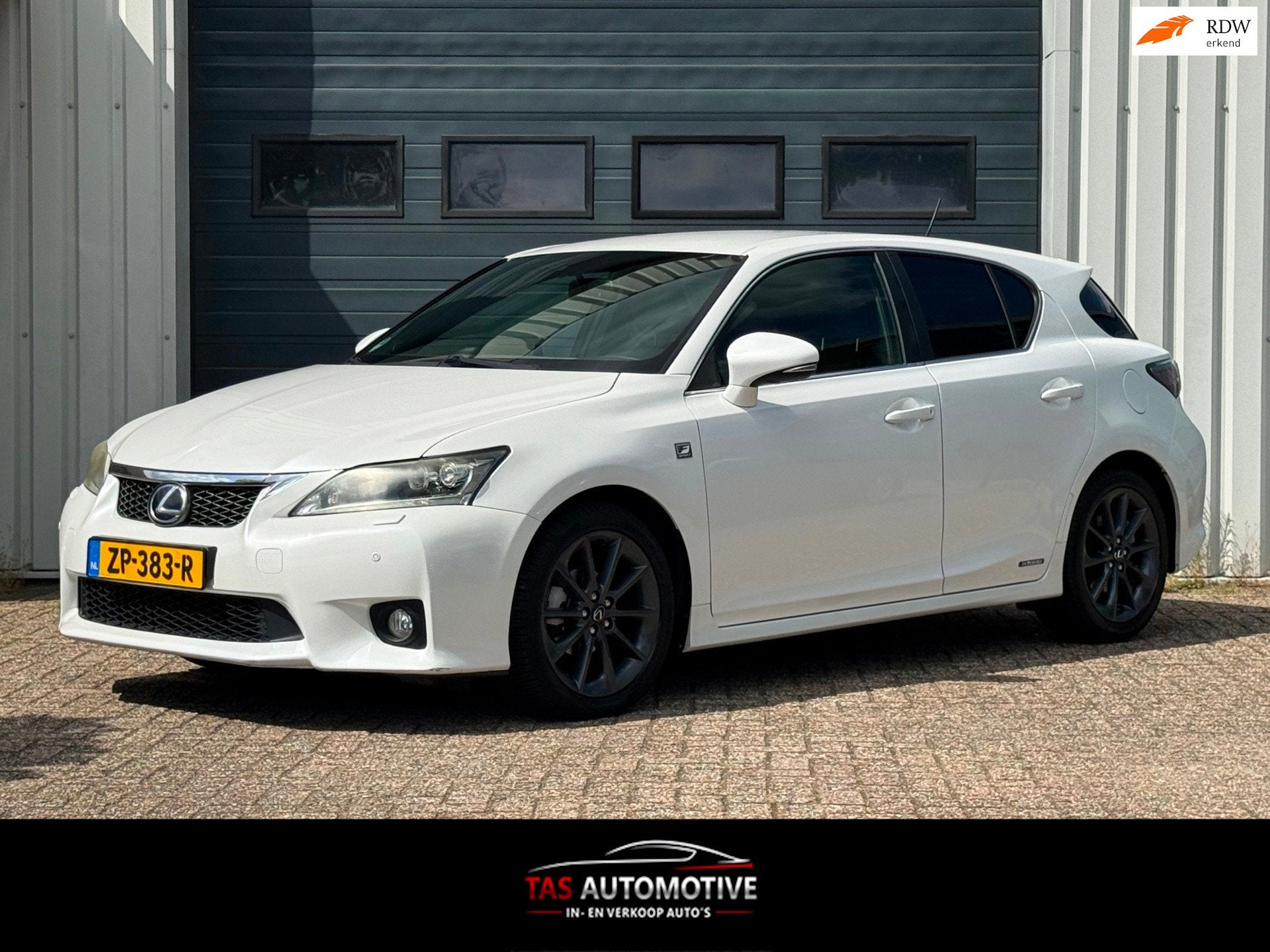 Lexus CT 200h F-Sport Line NAVI / LEER / CRUISE / PDC, Auto's, Lexus, Euro 5, Gebruikt, Automatische klimaatregeling, 4 cilinders