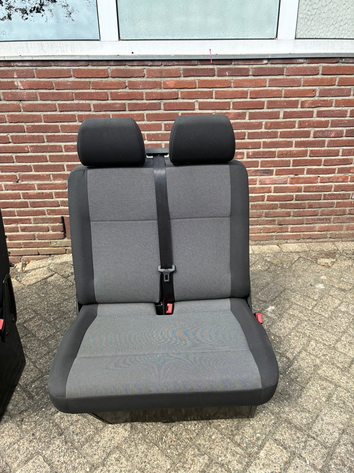Foto 6 van Volkswagen Transporter T6 banken SIMORA AUSTIN DOUBLE GRID